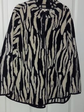 Terra & Sky Faux Fur Tunic Top